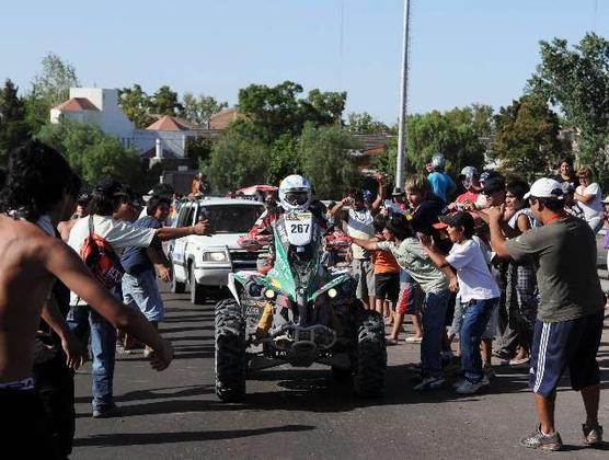 En mendoza una multitud saludaba a los competidores