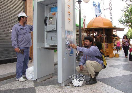 Ardúo trabajo de los municipales