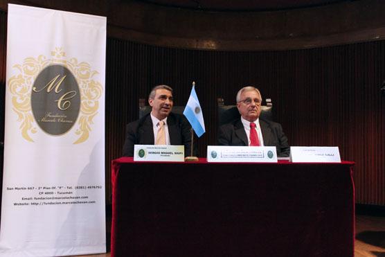 Licenciado en Psicología Jorge Galli y Miguel Siufi, Presidente de la Fundación Marcelo Chaván