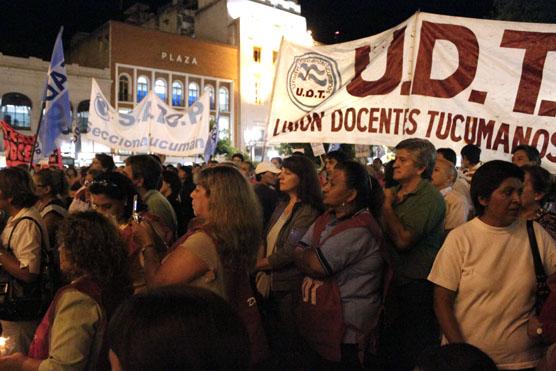 Juntos estarán nuevamente el viernes por la mañana en Plaza Independencia a expectativas de las paritarias