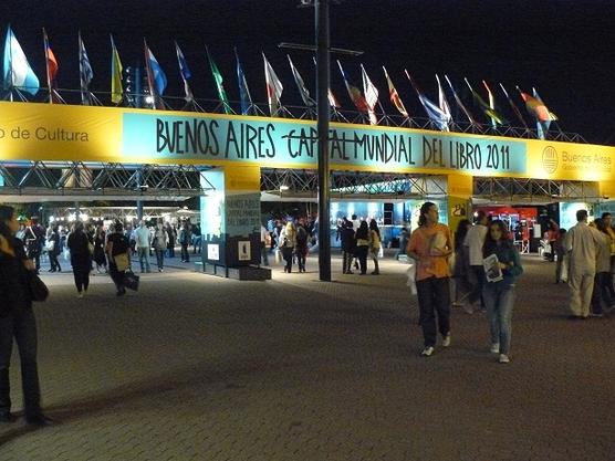 La entrada a la Feria del Libro