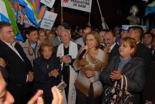 Amaya y Rojkés durante la inauguración anoche  