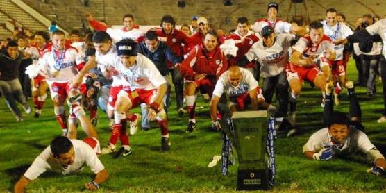 Tradicional festejo del campeon