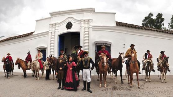 La Cabalgata en su paso por Tucumán