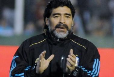 Diego pondría un equipo ofensivo