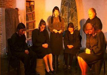 La casa de Bernarda Alba por reclusas