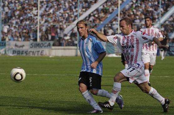 Derrota decana a cancha llena