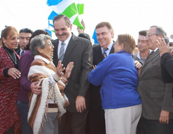 Jose´Alperovich y Domingo Amaya en la inauguración