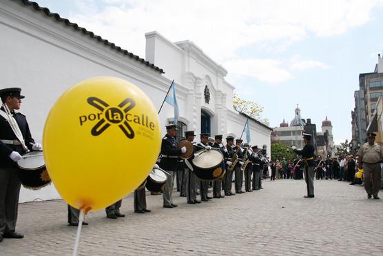 Por la Calle, en Tucumán