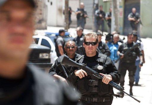 Intenso bloqueo policial a favelas