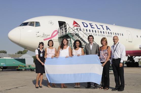 Pink Plane de Delta Air Lines