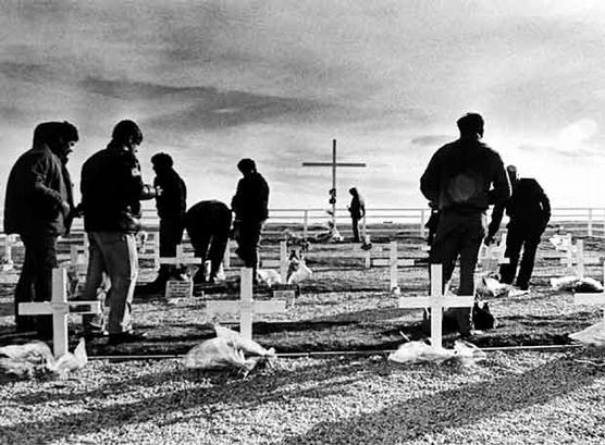 `Los sucesos que he retratado no deberían ser olvidados y no se deben repetir´ | James Nachtwey (Fotografo de Guerra)