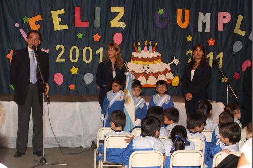 El director, Francisco Martínez, habla en el cumpleaños