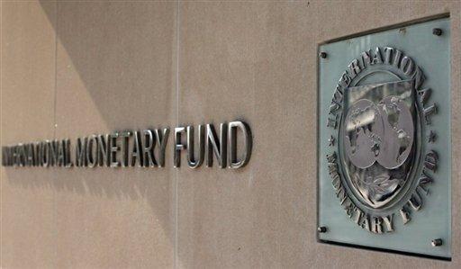 El logo del FMI en su sede de Washington