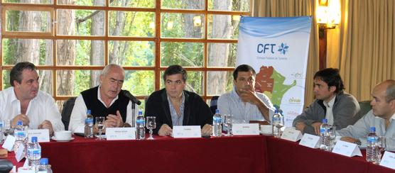 Reunión de autoridades del CFT