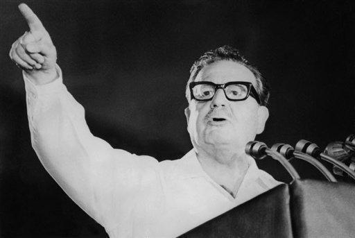 Salvador Allende durante un discurso