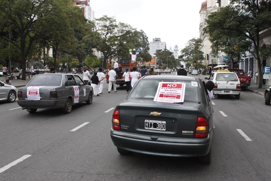 A partir de las 11 los Autoconvocados de la Salud realizarán una nueva caravana por las principales calles de la capital tucuman