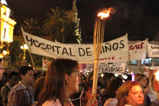 Los Autoconvocados de la Salud, a partir de las 20 realizarán una nueva marcha de antorchas