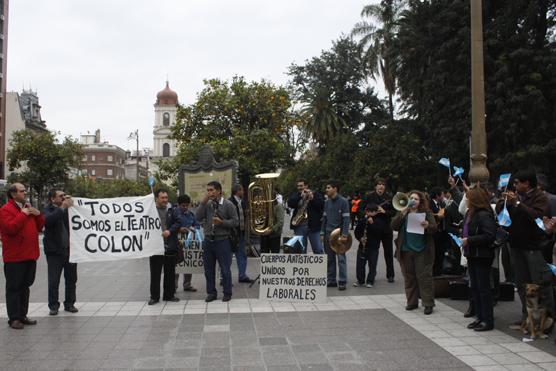 Los diferentes cuerpos estables de la provincia se reunieron para apoyar la protesta de los trabajadores del teatro Colón