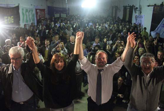 Sabbatella lanzó Nuevo Encuentro en Tucumán, un espacio político kirhenerista que apoya a la diputada Stella Maris Córdoba