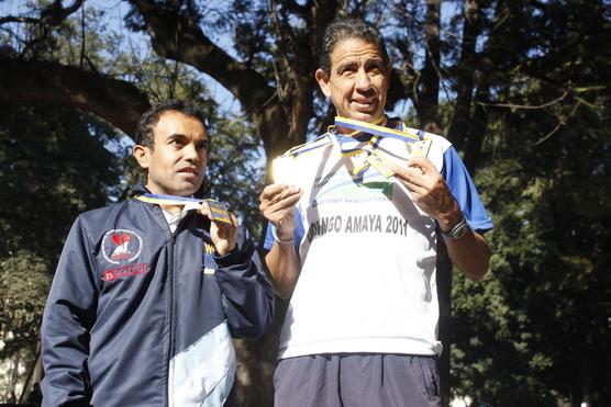 Víctor Frías, junto a Juan Pablo Juárez, que ganó cuatro medallas de oro