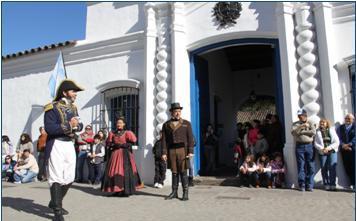 El Paseo de la Independencia se convierte en el principal lugar de atracción para los turistas.