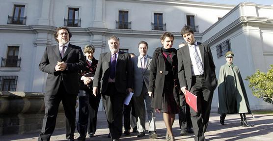 La oposición chilena a la salida de La Moneda