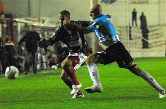 El conjunto dirigido por Jorge Solari jugó el peor partido en lo que va del  torneo