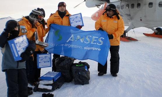 Netbooks en escuela antártica