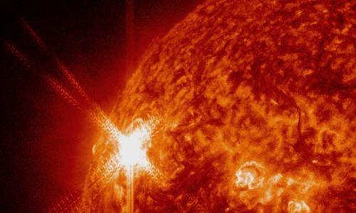 Explosión solar registrada por la NASA