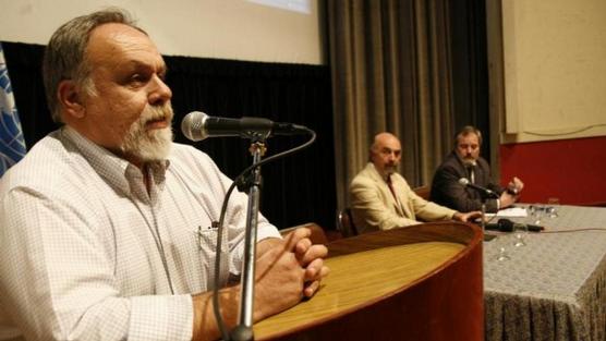 Uno de los panelistas fue el destacado economista, miembro de Naciones Unidas, Marcelo Docoud