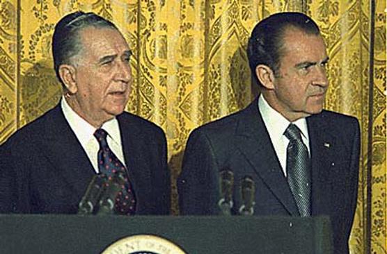 El brasileño Garrastazu Medici y Nixon, los financistas de Pinochet