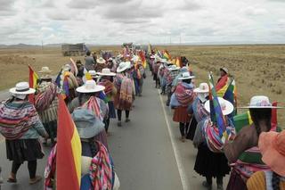 La marcha es a favor de la carretera