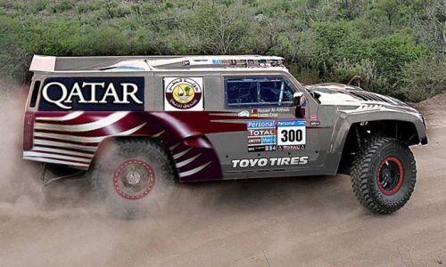 El auto de Al Attiyah en plena competencia