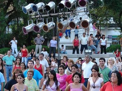 El ciclo Vení bailá continúa en Plaza San Martín e Independencia