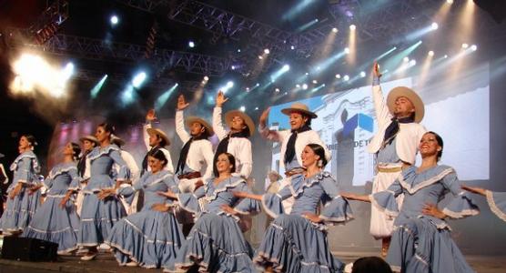 Delegación Oficial de Tucumán en Cosquín 2012