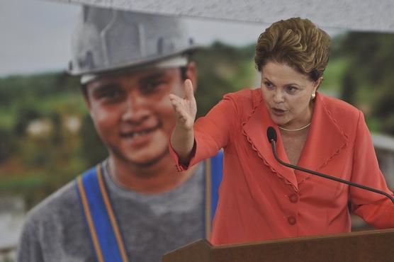 Dilma visita a Merkel en plena tensión mundial