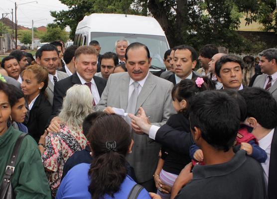 Alperovich y Amayaen el acto de lanzamiento