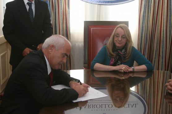 Firma del convenio