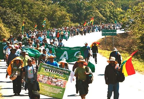 Marcha por tipnis