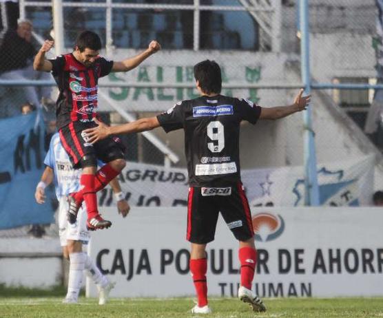 Los entrerrianos derrotaron 3 a 1 a los tucumanos en partido jugado en el Monumental