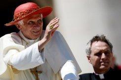 El Papa Benedicto en su peor momento