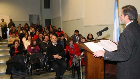 El decano de la Facultad de Ciencias Exactas, Sergio Pagani, presidió el acto en conmemoración por el Día de la Ingeniería