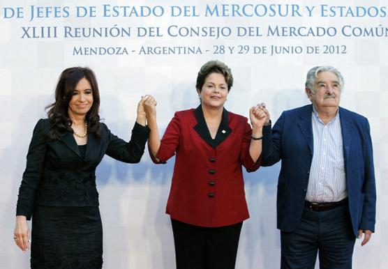 Crtistina, Dilma y Mujica en Mendoza