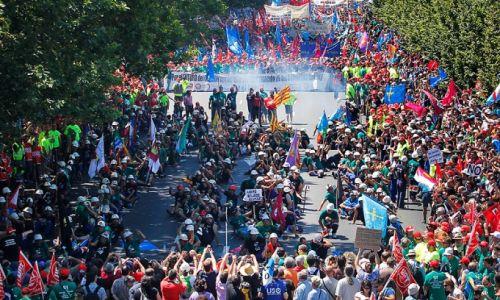 Movilización minera acompañada por una multitud en Madrid