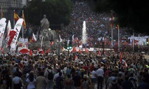 Miles de manifestantes en las calles de España