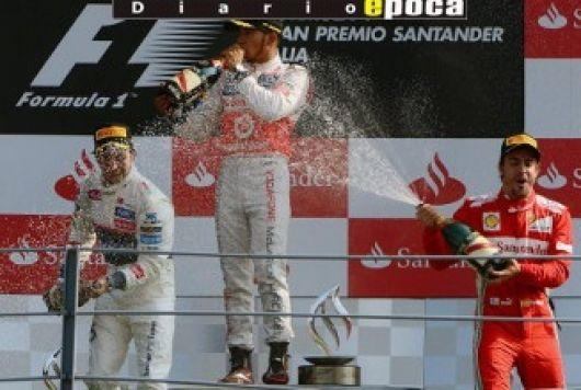 Hamilton obtuvo la tercera victoria al hilo para McLaren 