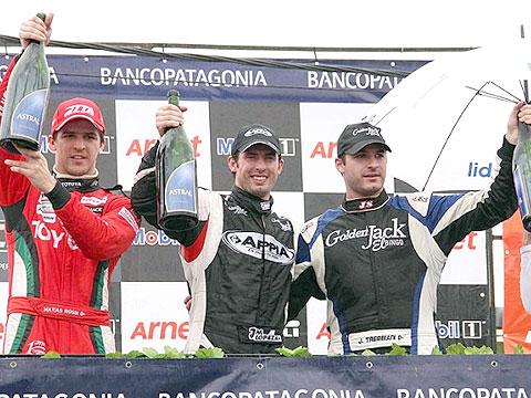 Pechito López ganó la carrera de Super TC 2000 de Mendoza 