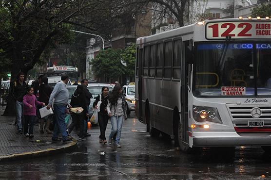 Dentro de las cuatro avenidas, hay muy pocas paradas señalizadas