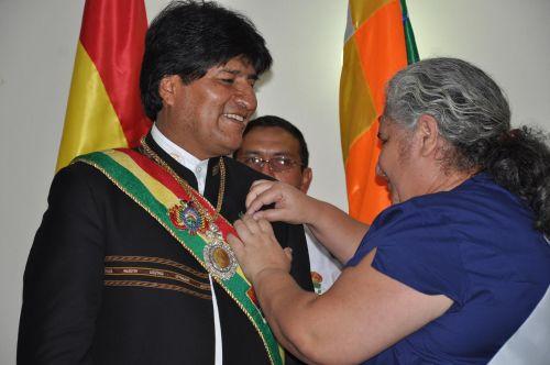 Morales, condecorado en Pando, ayer